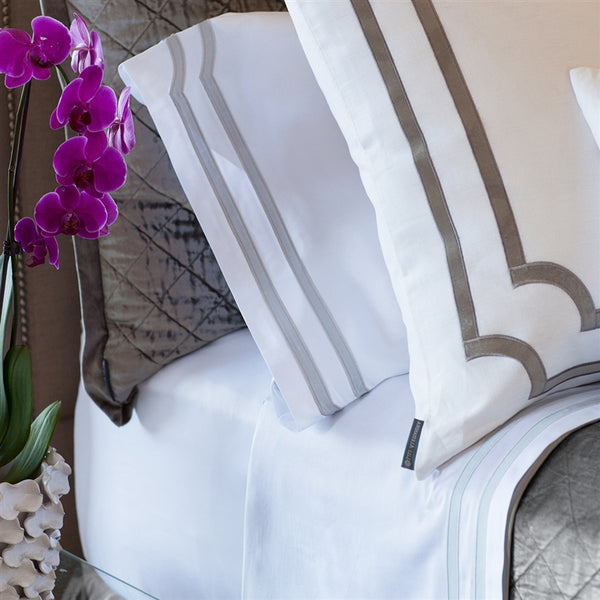 SOHO 2 STD. 300TC PILLOWCASES WHITE / GRAY STD
